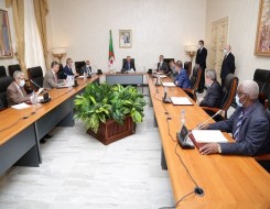  العرب اليوم - الحكومة الجزائرية تقدم استقالتها للرئيس تمهيدا لتشكيل أخرى جديدة