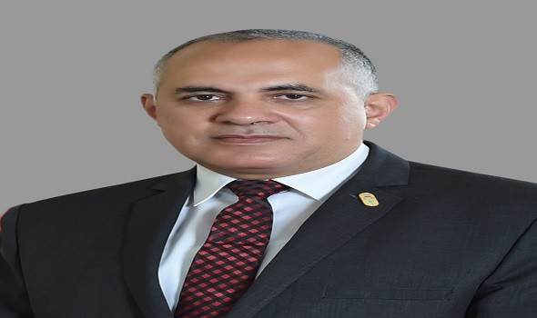 وزير الري المصري يؤكد أن مصر جاهزة لمفاوضات سد النهضة ويتمنى ألا ينهار