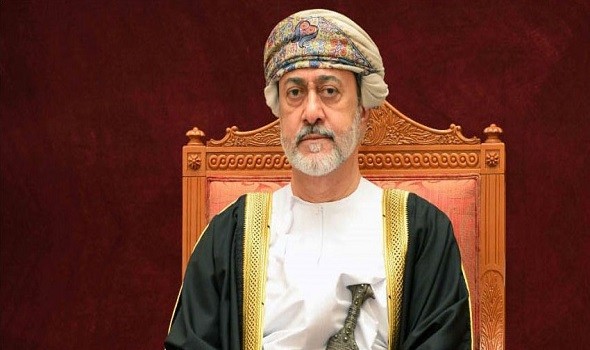 سلطان عمان يجري تعديلاً وزارياً وتشكيل مجلس أعلى للقضاء