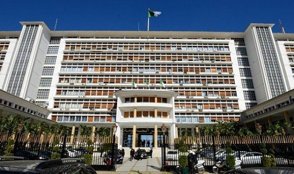  العرب اليوم - إستياء الجزائر بعد قبول إسرائيل عضواً مراقباً في «الاتحاد الأفريقي»