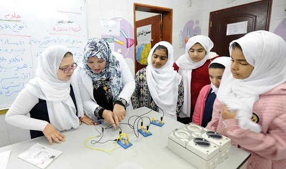  العرب اليوم - وزير التربية والتعليم الأردني يعد بتعليم إلكتروني مختلف إذا استمرت  جائحة كورونا