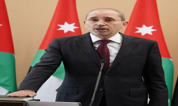  العرب اليوم - وزير الخارجية الاردني يتهم إسرائيل بارتكاب جرائم حرب وما يجري في القدس خط احمر