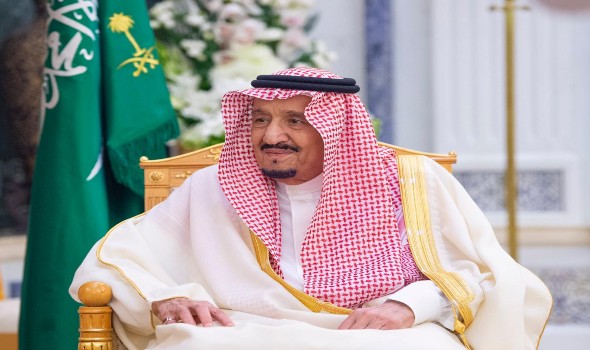  العرب اليوم - الملك سلمان يمنح 60 سعودياً وسام الاستحقاق