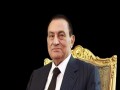  العرب اليوم - سوزان وعلاء وجمال مبارك أمام قبر الرئيس الراحل في الذكرى الثانية لوفاته