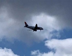  العرب اليوم - وصول أول رحلة مدنية للخطوط الجوية اليمنية إلى مطار صنعاء