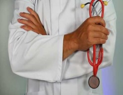  العرب اليوم - طبيب روسي يكشف "ألمع" علامة للإصابة بالسرطان