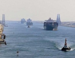 العرب اليوم - أكبر سفينة حاويات تعبر قناة السويس