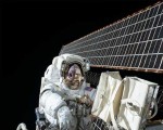  العرب اليوم - رائد فضاء روسي يكسر الرقم القياسي لأطول مدة مكث خارج الأرض