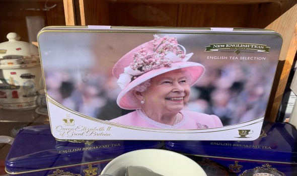  العرب اليوم - عودة الملكة إليزابيث إلى قصر باكنغهام بعد أن تركته منذ  آذار 2020