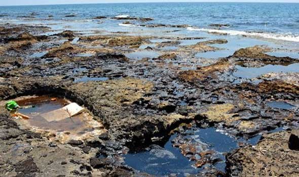  العرب اليوم - وزير البيئة يتابع موضوع الاشتباه ببقعة نفطية قبالة الشواطئ في لبنان