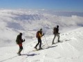 العرب اليوم - 3 وجهات سياحية تستقطب عشاق الثلوج والمغامرة