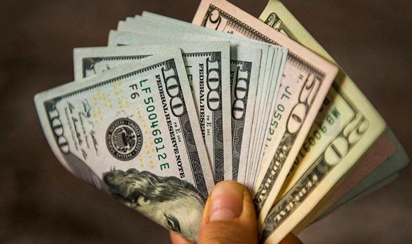dollar2 - الدولار يرتفع مع ترقب المستثمرين للتضخم بعد انتخابات أمريكا