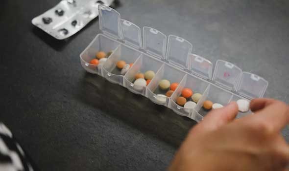 سحب أدوية للسعال من صيدليات بريطانية بسبب مخاوف تتعلق بالسلامة
