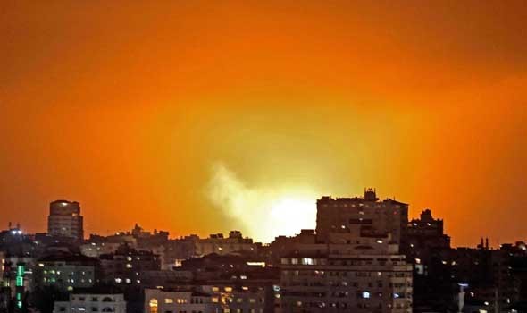  العرب اليوم - قصف جوي إسرائيلي يستهدف مرفأ اللاذقية في غرب سوريا