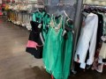  العرب اليوم - أفكار لمَزج الألوان في الملابس لإطلالة أنيقة ومختلفة