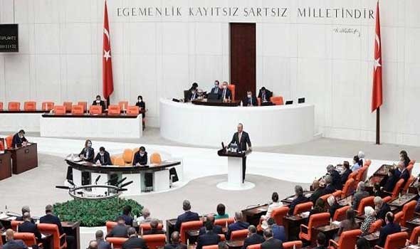 البرلمان التركي يوافق على تمديد بقاء القوات العاملة في ليبيا لمدة 18 شهراً
