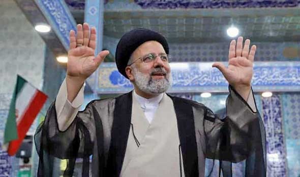  العرب اليوم - إبراهيم رئيسي رئيس إيران الذي لا يزال مصيره غامضاً بعد إختفاء  مروحيته  في طقس ضبابي