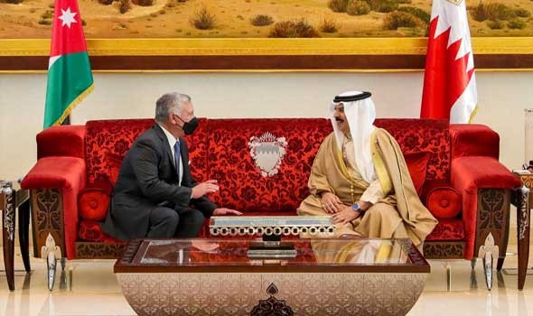  العرب اليوم - العاهل البحريني يعقد جلسة مباحثات مع ملك الأردن