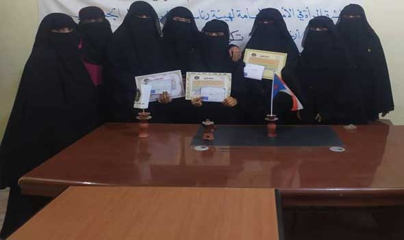  العرب اليوم - «زينبيات» الحوثي يوسعن أعمال القمع والترصد للنساء اليمنيات