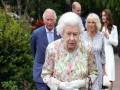  العرب اليوم - الأمير هاري وعائلته بحماية الملكة إليزابيث في بريطانيا