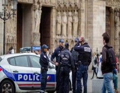  العرب اليوم - الشرطة الفرنسية تطلق النار على امرأة محجبة