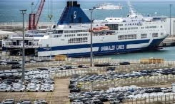  العرب اليوم - تفاصيل ضبط سيارات فاخرة مسروقة من كندا في ميناء طنجة في المغرب