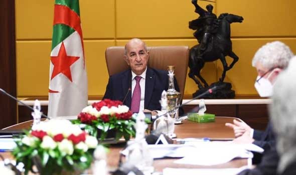  العرب اليوم - الرئيس الجزائري يوقع مرسوماً يستدعي الهيئة الناخبة