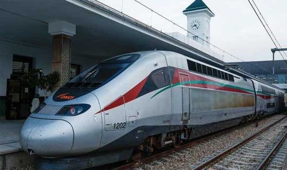 مصر توقع عقد جديد لبناء خط قطارات فائق السرعة بطول ألفي كيلومتر