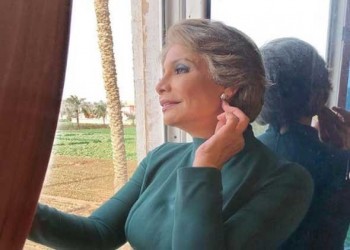  العرب اليوم - سوسن بدر توضح ملابسات ظهورها بالحجاب في سلسلة حلقات "أم الدنيا"