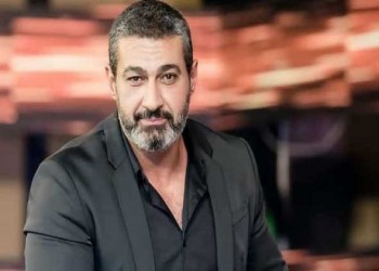 العرب اليوم - ياسر جلال يحقق أمنية "بائع البلاستيك" بزيارة إنسانية في منزله بالقاهرة