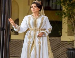  العرب اليوم - نجمات المغرب يلهمن النساء بتصاميم أنيقة من القفطان المغربي