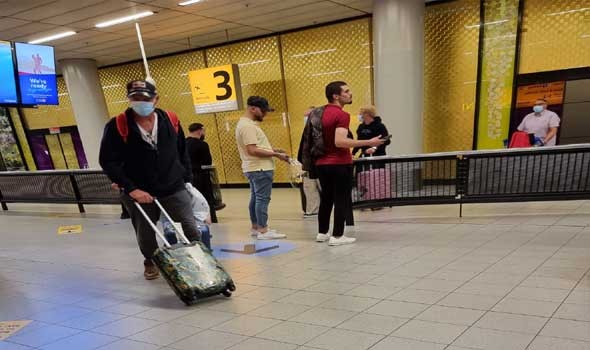 مطار باريس يلغي 25 من الرحلات الجوية بسبب الإضراب