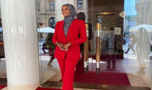 العرب اليوم - حليمة أيدن عارضة الأزياء الصومالية التي واجهت العنصرية وأصبحت سفيرة لكثير من الماركات