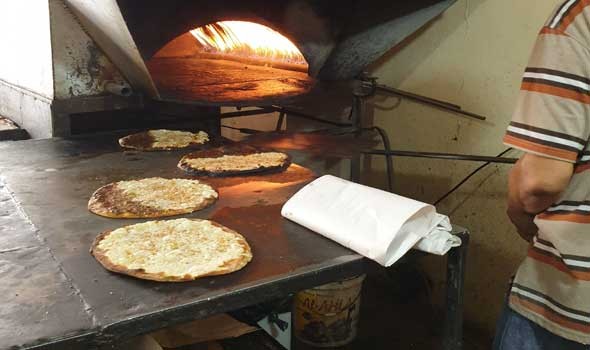  العرب اليوم - 6 أطعمة تسبب التسمم حال إعادة تسخينها منها الخبز