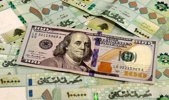 سعر صرف الدولار يواصل ارتفاعه في لبنان تزامنا مع إعلان إضراب البنوك
