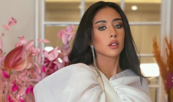 الفنانة الكويتية فرح الهادي تعتزل السوشيال ميديا مُتجاهلة أنباء انفصالها
