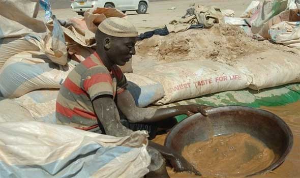  العرب اليوم - فاجعة تهز السودان بمقتل 38 عاملاً جراء انهيار منجم للذهب جنوب غرب الخرطوم
