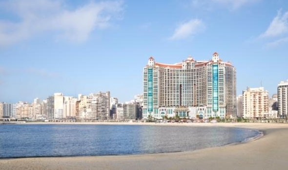 مصر تؤجل تطبيق زيادة الحد الأدنى لسعر الليلة الفندقية