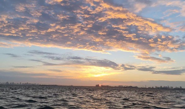 اليونان تفرج عن ناقلة روسية محتجزة