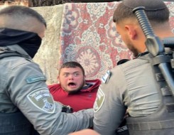  العرب اليوم - قوات الاحتلال تقتحم مخيم شعفاط شمال شرقي القدس المحتلة
