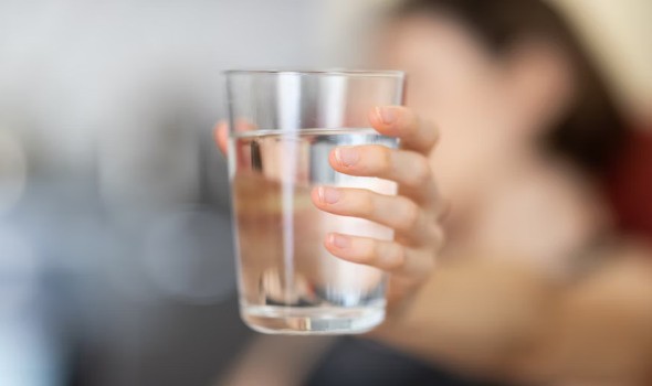 تحديد الليثيوم في مياه الشرب كعامل خطر محتمل لمرض التوحد