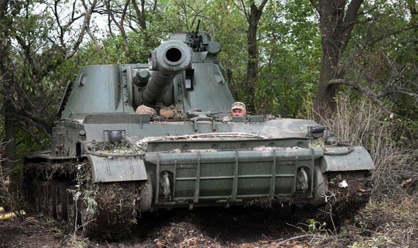 كييف تُؤكد حاجتها لـمئات الدبابات لتحرير أراضيها من روسيا