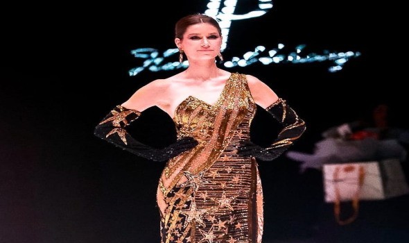  العرب اليوم - طرق تنسيق فستان السهرة للحصول على مظهر ساحر