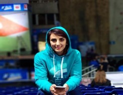  العرب اليوم - هدم منزل الرياضية الإيرانية إلناز ركابي عقب خلعها الحجاب في مسابقة دولية