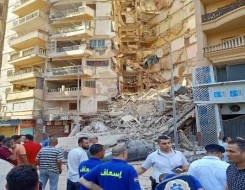  العرب اليوم - قتلى وجرحى في انهيار جديد لعقار سكني في القاهرة وقوات الحماية المدنية تواصل انتشال الضحايا