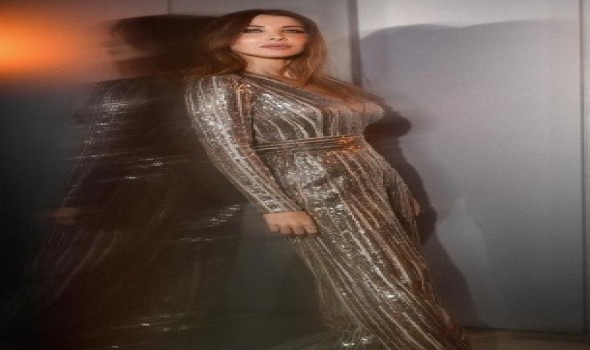 نانسي عجرم بإطلالات خريفية  محتشمة