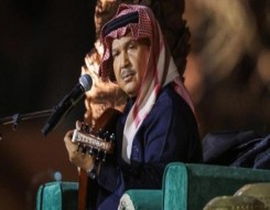  العرب اليوم - رد فعل محمد عبده تجاه معجب هاجمه الأمن