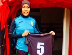  العرب اليوم - المغربية نهيلة بنزينة أول لاعبة محجبة في تاريخ كأس العالم للسيدات