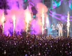  العرب اليوم - عمرو دياب يحتفل بألبوم مكانك 16 فبراير المقبل