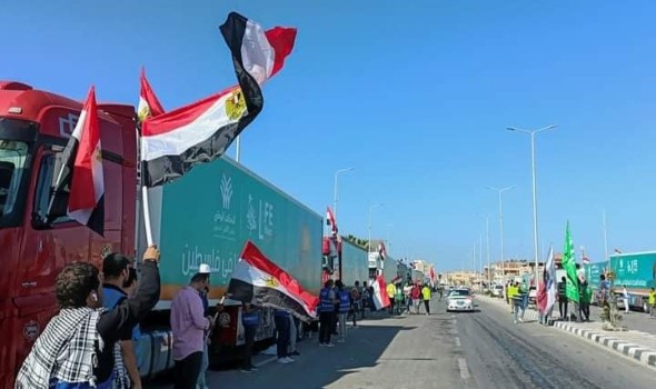 إدخال 24 شاحنة مساعدات لقطاع غزة عبر ميناء رفح البري